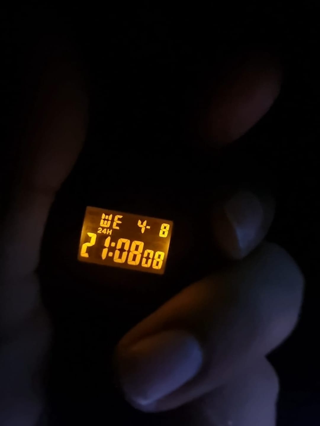 Customer photo review of Reloj Casio Vintage LW-204-1BDF Negro Pantalla Negativa