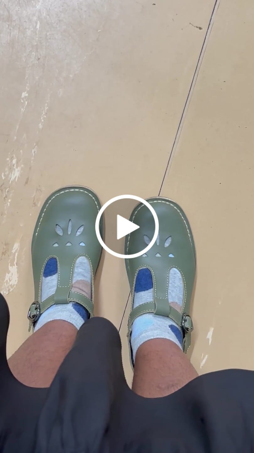 Customer video review of Baby Doll Vellies - Olive Green