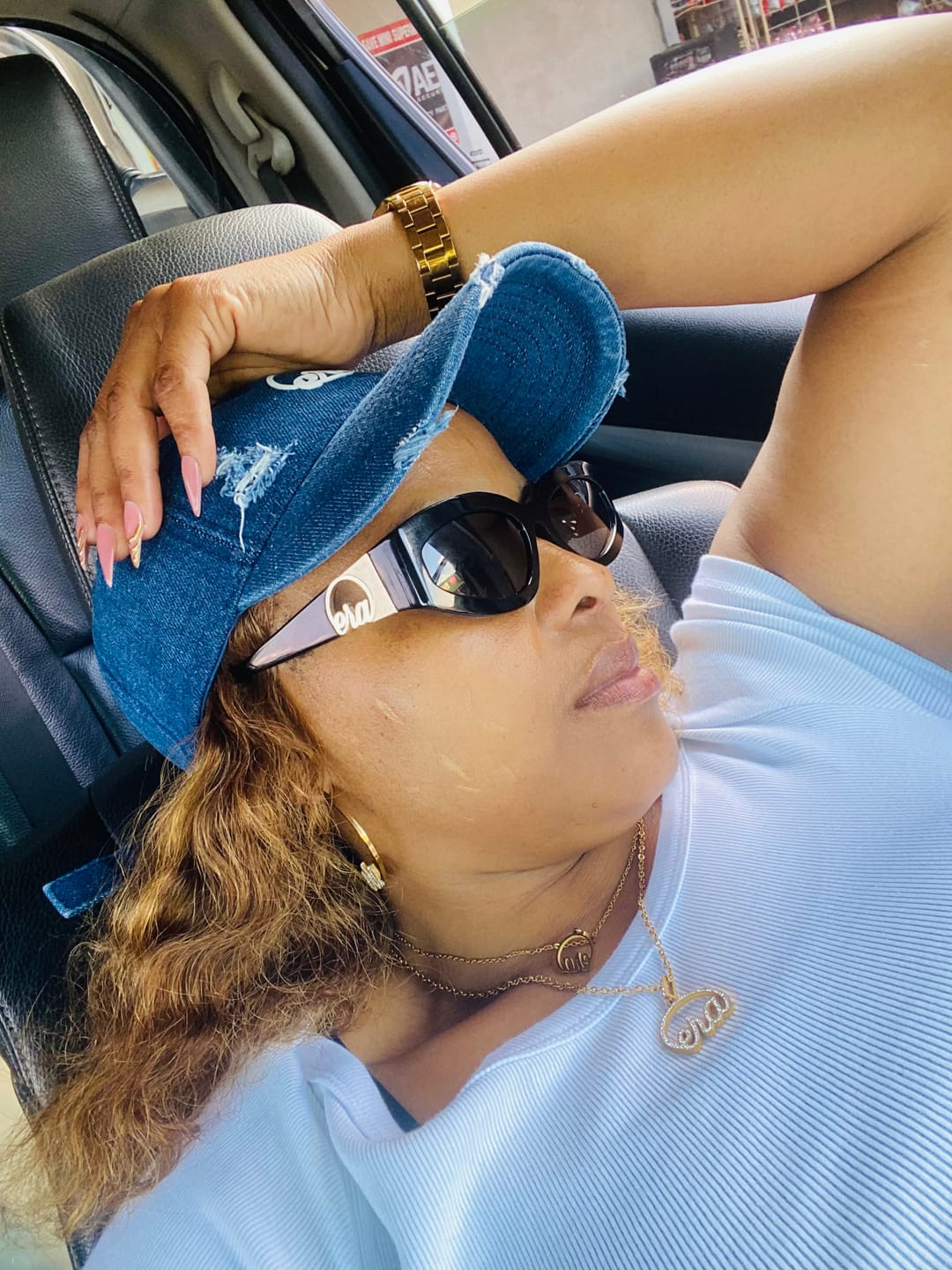 Customer photo review of Black Blanco Sunglasses