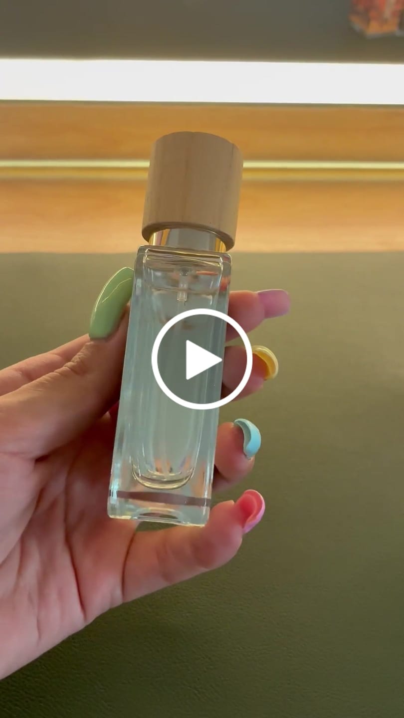 Customer video review of Miss Congeniality