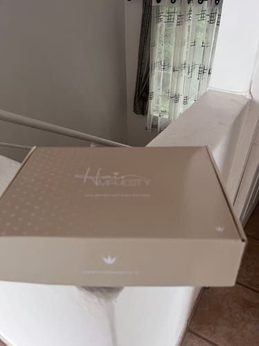 Customer photo review of KATLEGO - Jerry Curl Brazilian 4x4 Lace Wig