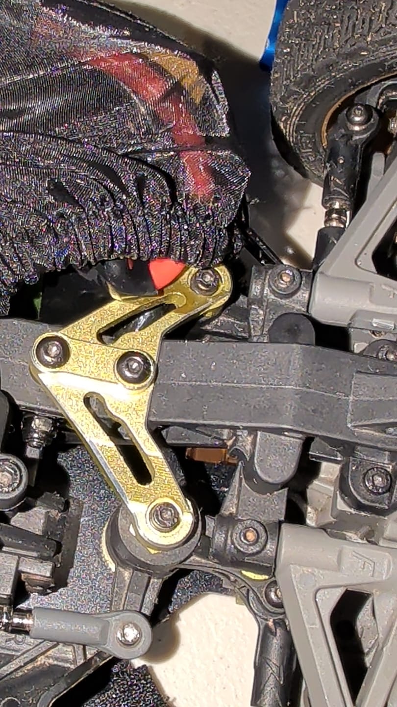 Customer photo review of Aluminum Upper Steering Saver Fixed Part For RZ001 and 1/10 Rally Car