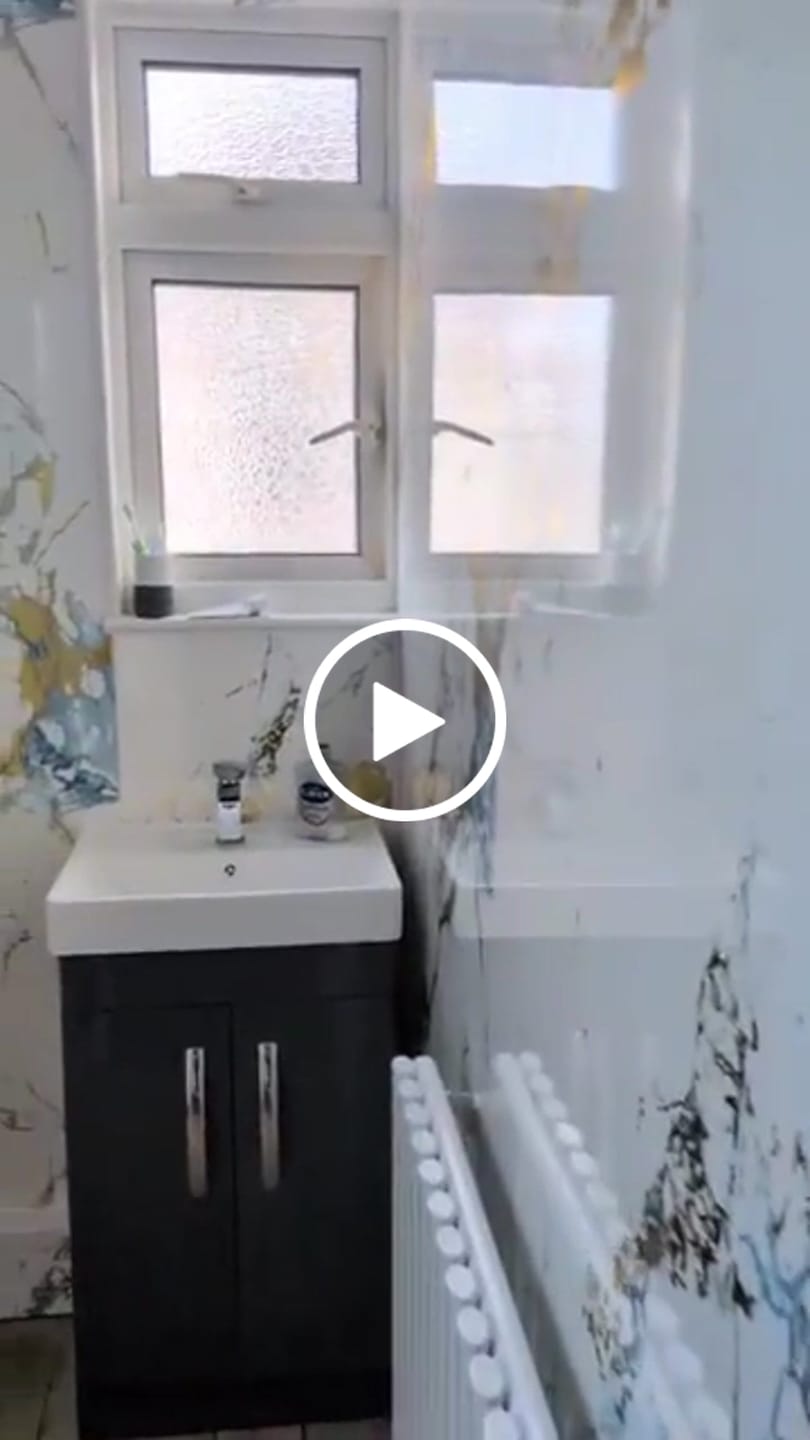 Customer video review of 10mm Oro Blue Gloss Shower Panel 1M x 2.4M