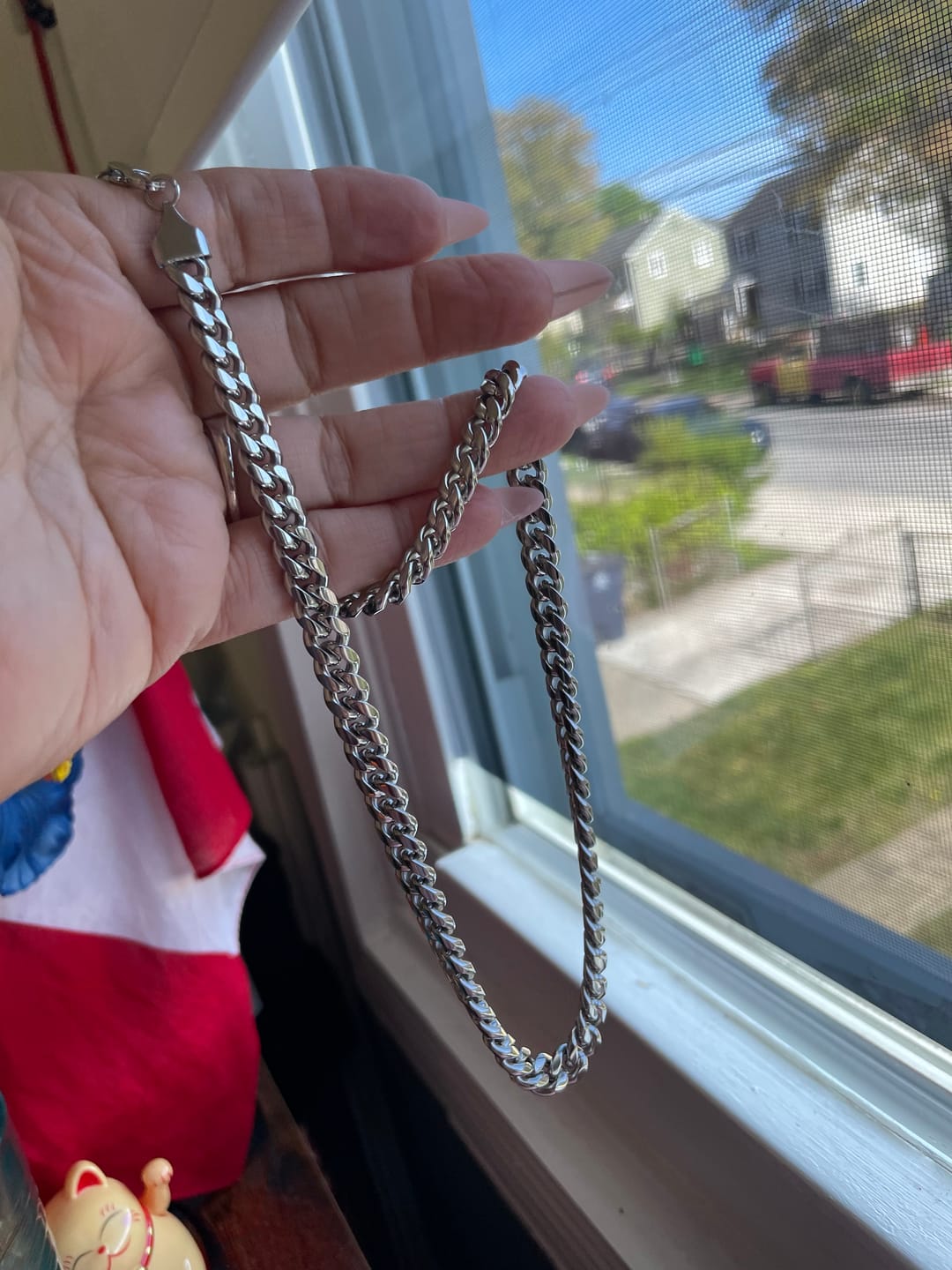 Customer photo review of Miami Cuban Link Chain - 8mm