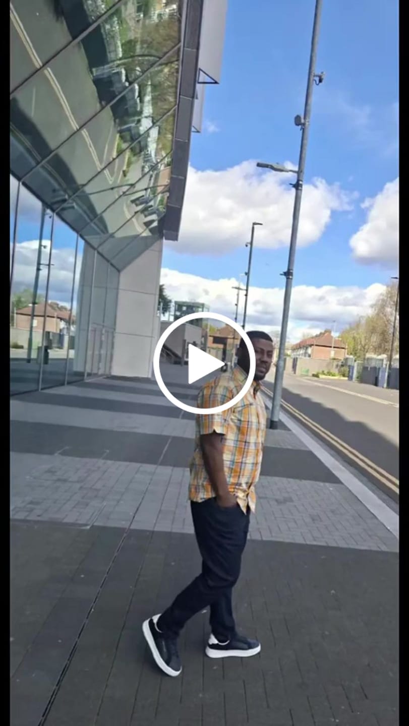 Customer video review of Men's Limited edition Orange check - STCK-30