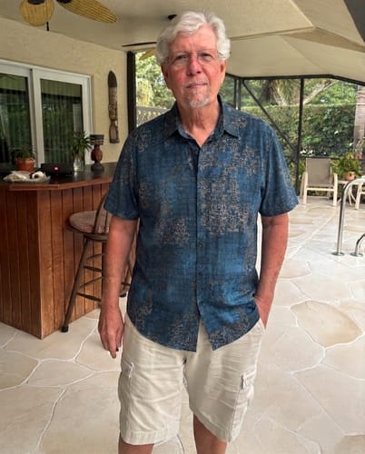 Customer photo review of Men's Blue Cotton Vintage Short Sleeve Summer Button Up Shirt