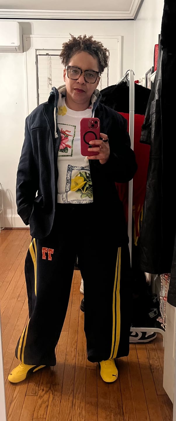 Customer photo review of Aelfric Eden Stripe Baggy Barrel Sweatpants