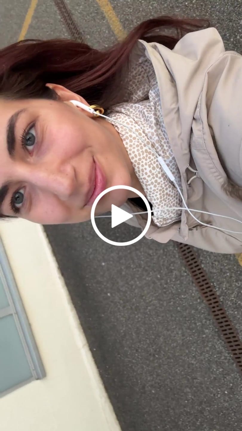 Customer video review of HAIFA | COOL BLUE