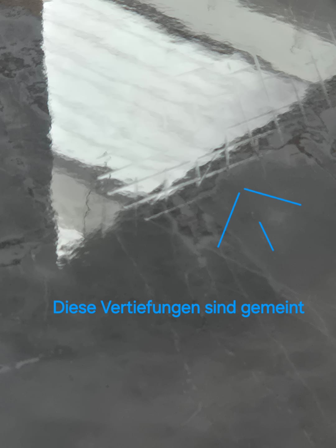 Customer photo review of Transparente Folie Schutzfolie glasklar mit abgeschrägter V-Kante, eckig