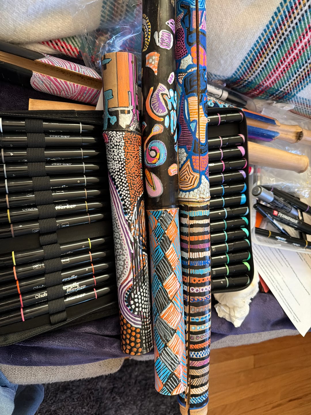 Customer photo review of Ohuhu Dual Nib Waterproof Acrylic Pen 30 / 60 / 90 Colors - Kakaako