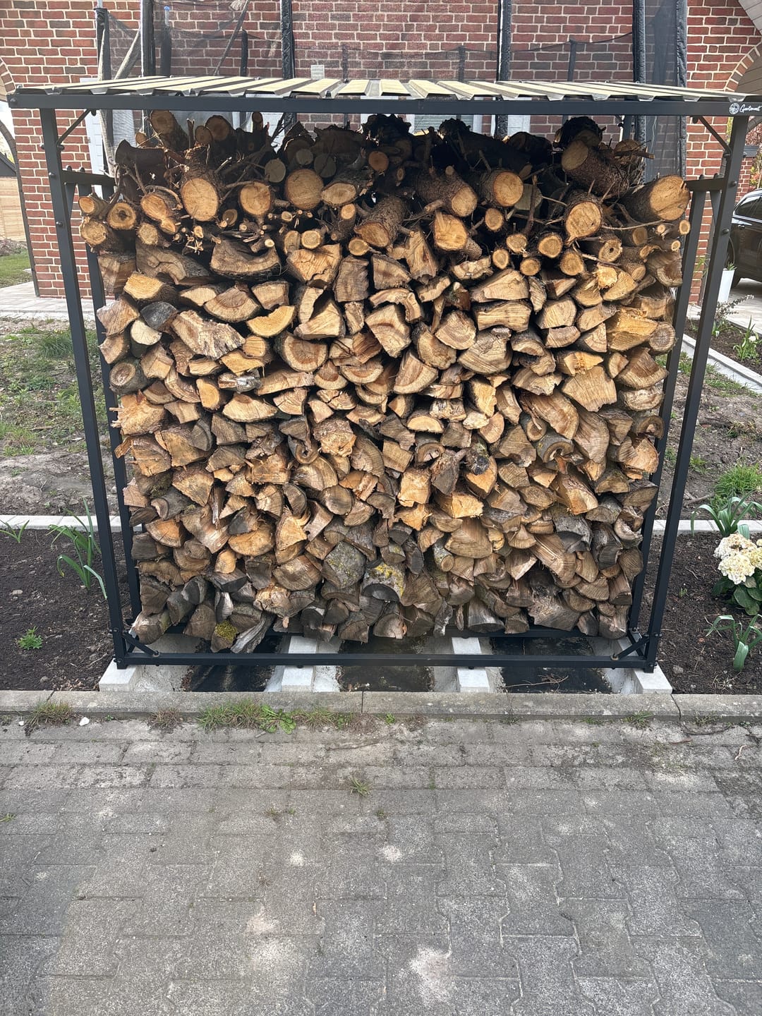 Customer photo review of Gartenzeit® Kaminholzregal Außen XXXL 186x105x185cm – 3,45m³