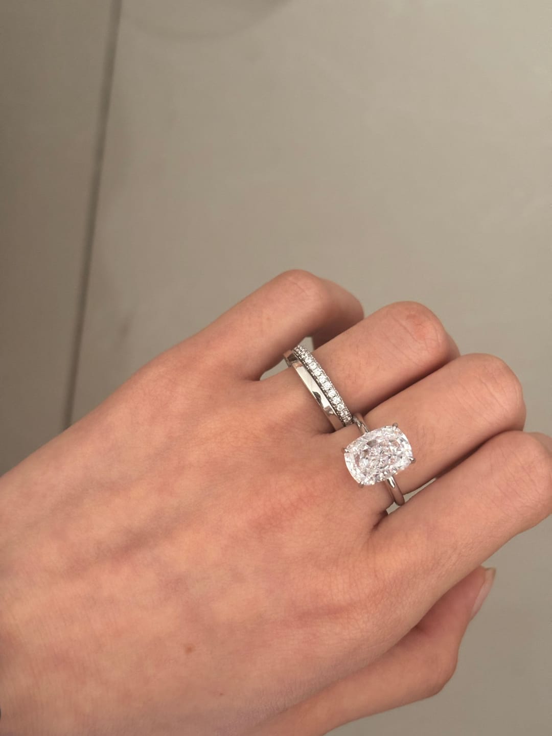Customer photo review of S925 3PC Wedding Sets 6.5Ct Elongated Cushion Cut Wedding Ring Set With Classic Wedding Bands