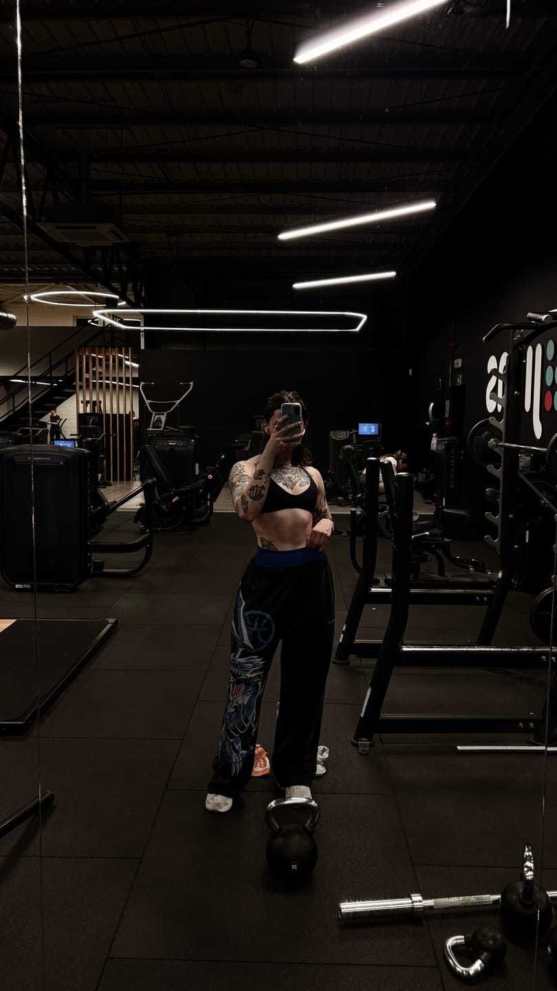 Customer photo review of 2004 - Yu-Gi-Oh!® Sweats