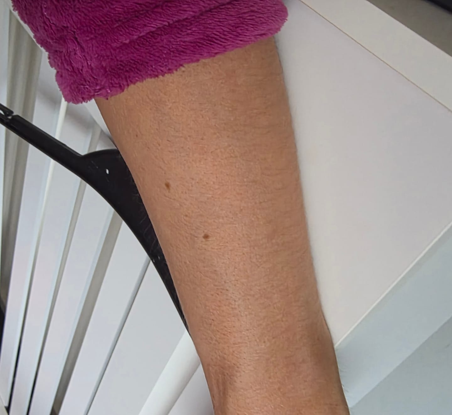 Customer photo review of PINK You Make Me Foam Tanning Mousse