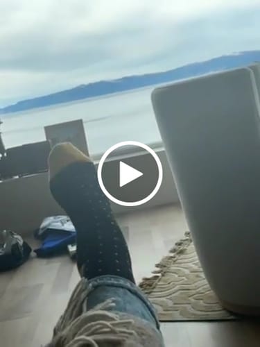 Customer video review of Støttestrømper