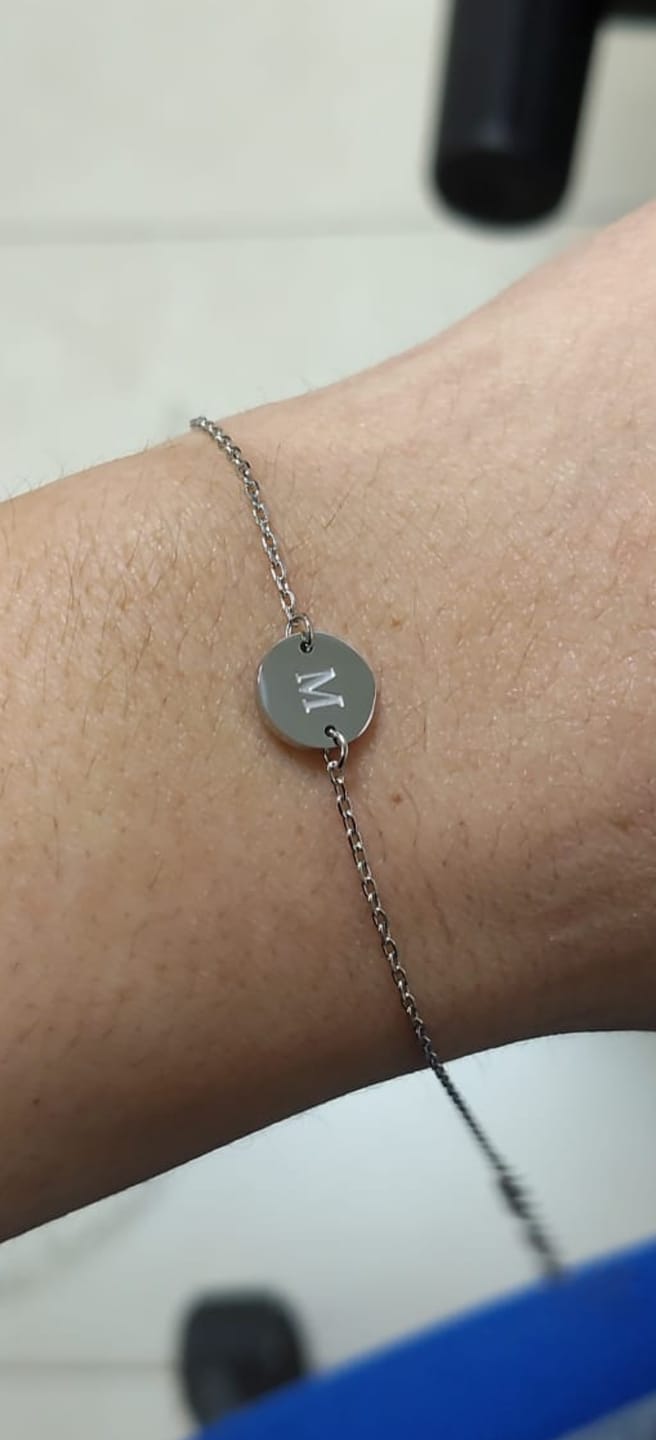 Customer photo review of Pulsera Círculo Inicial