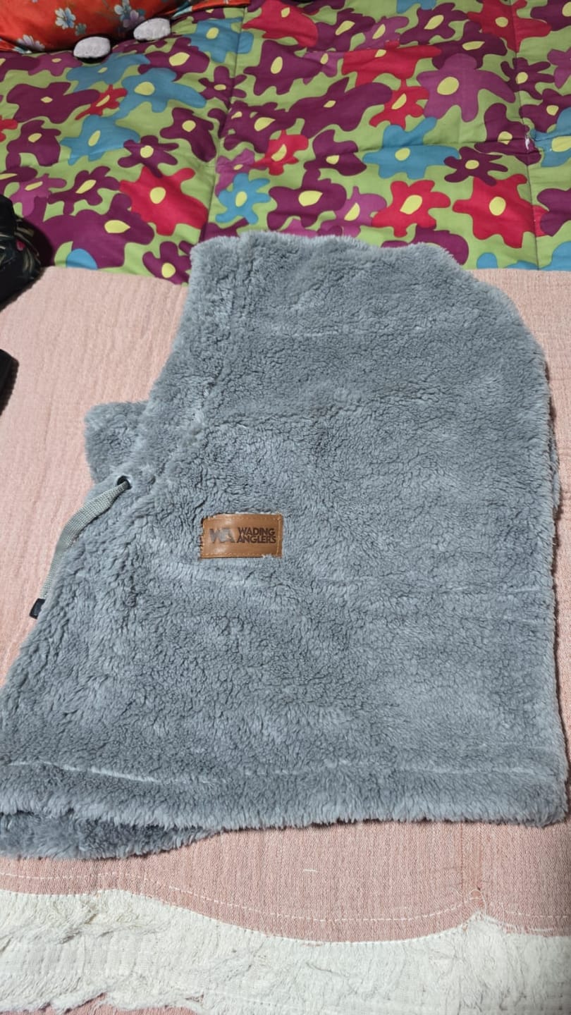 Customer photo review of Gorro Bajo Cero Gris Invernal Unisex