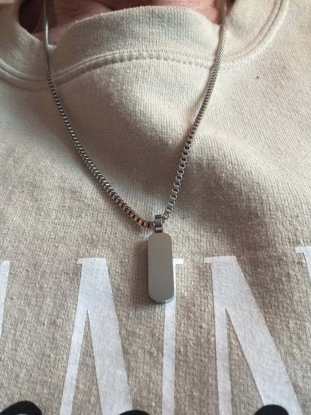 Customer photo review of Minimal Pendant & Box Chain