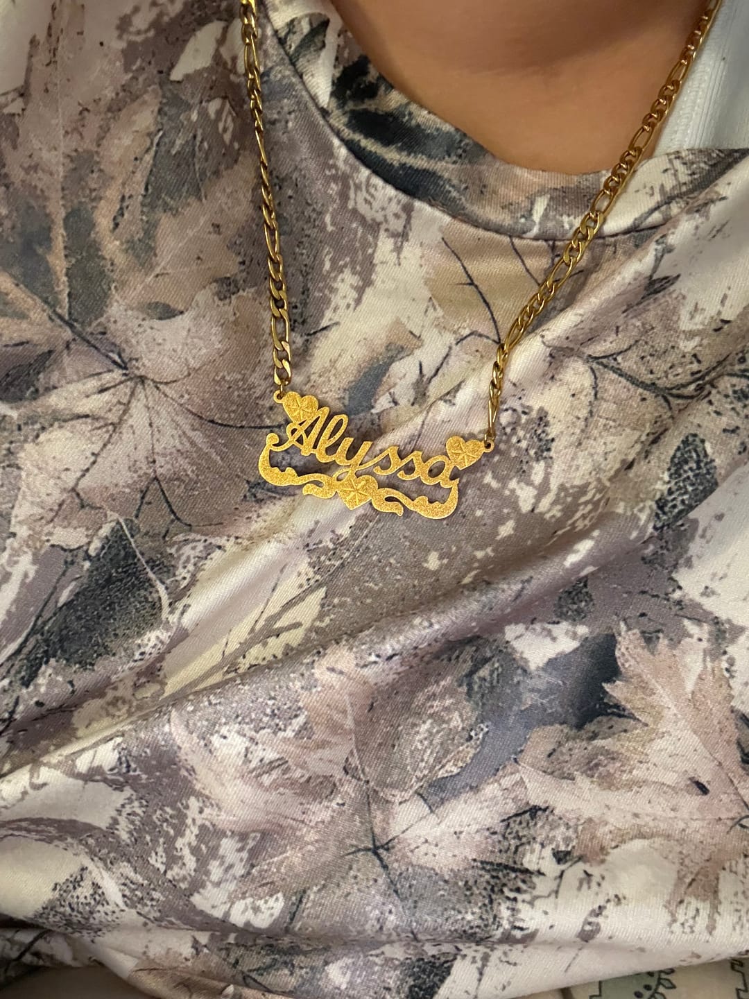 Customer photo review of Diamond Cut Lovely Heart Name Necklace