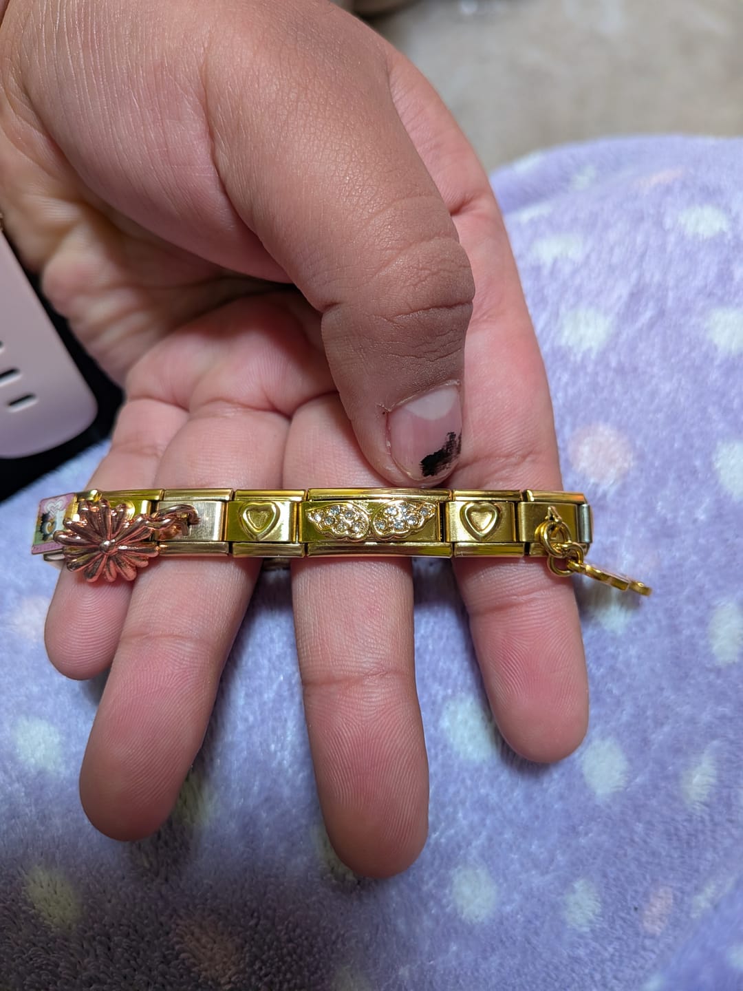 Customer photo review of Charm Doble Alas