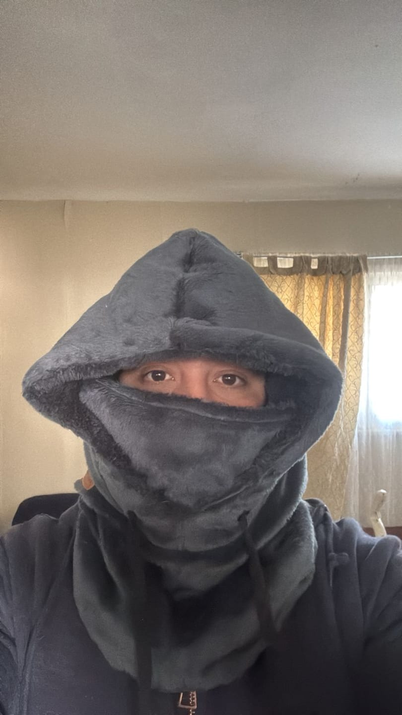 Customer photo review of Gorro Bajo Cero Gris Perla Unisex