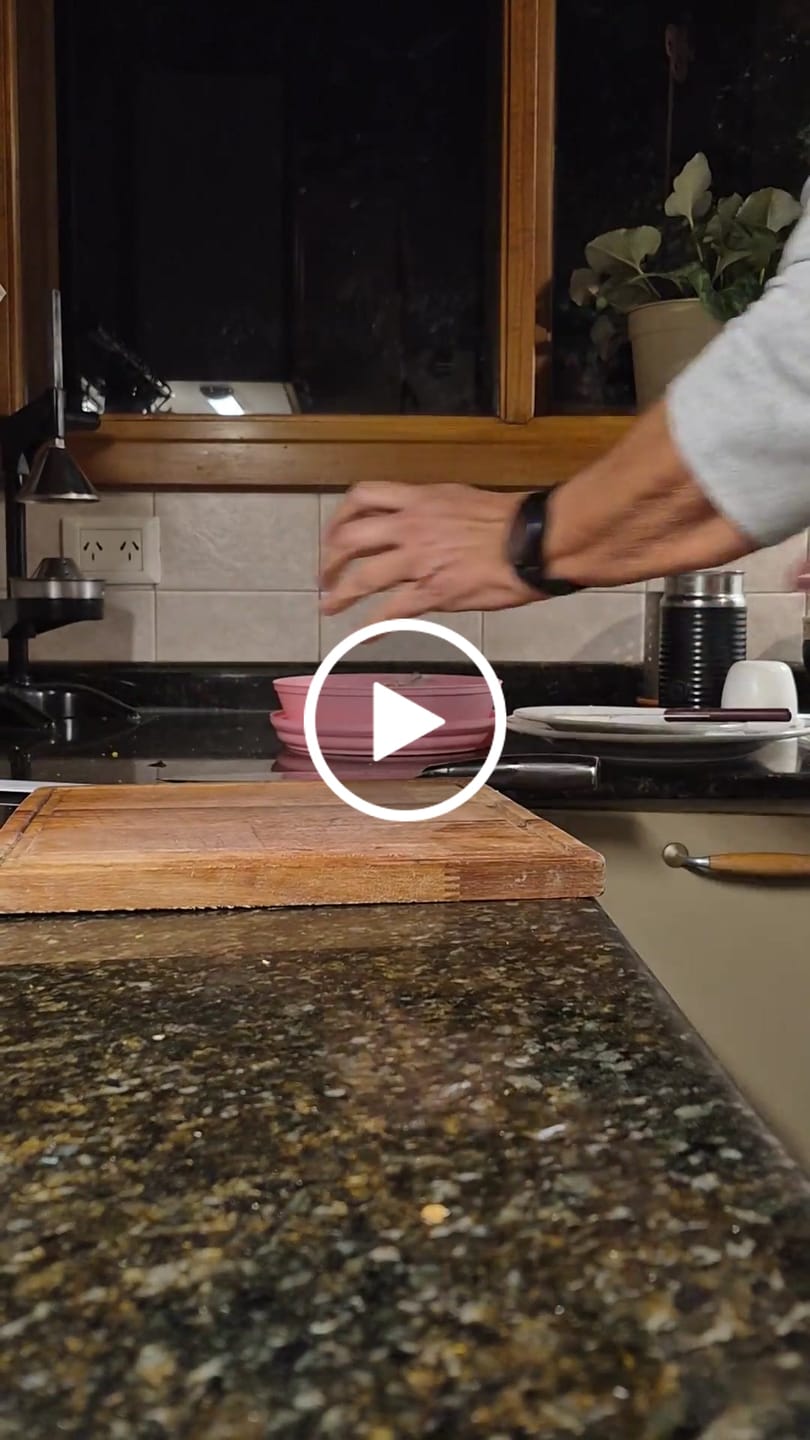 Customer video review of Sakura Pro Stainless Steel