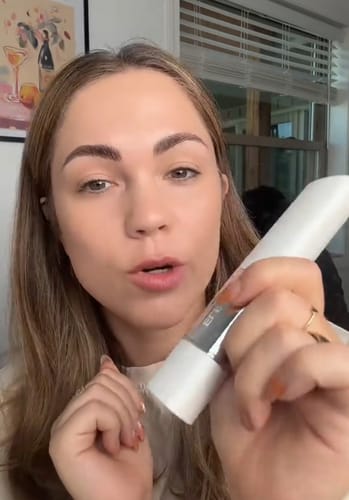 Customer photo review of Color Changing Foundation Stick™️