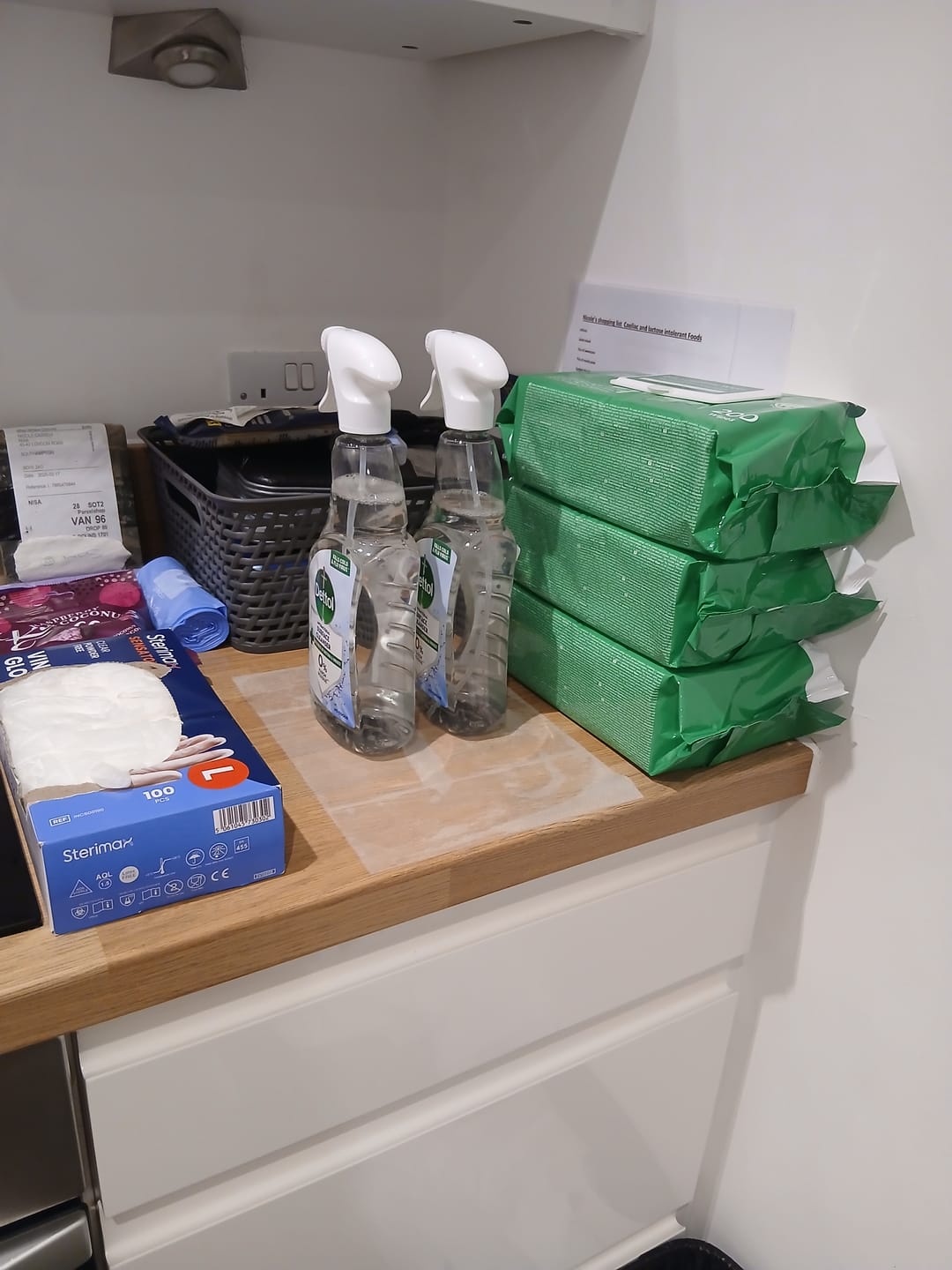 Customer photo review of Clinell Universal Wipes CW200