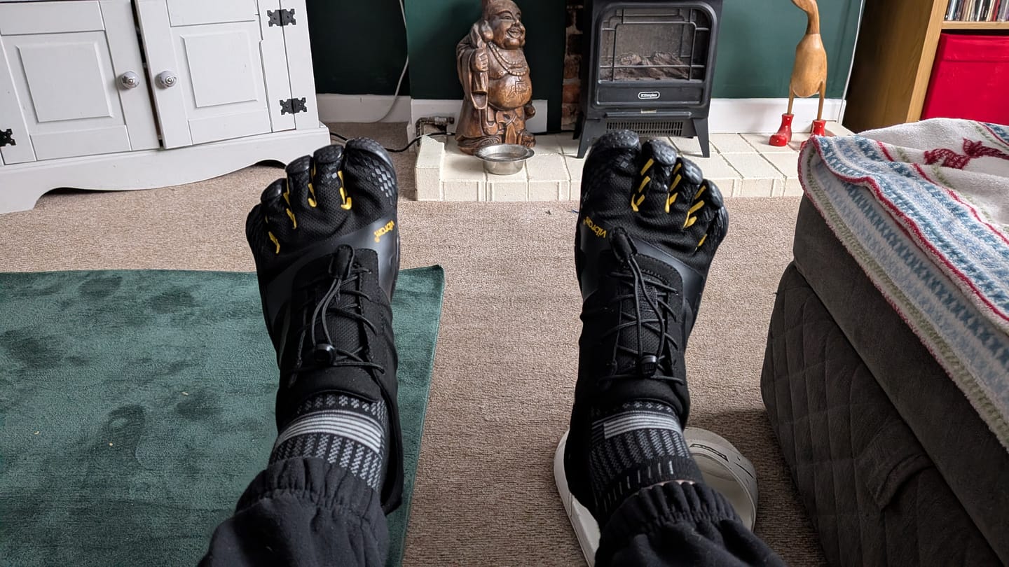 Customer photo review of Vibram FiveFingers KSO Men's Running Shoe - Black/Yellow