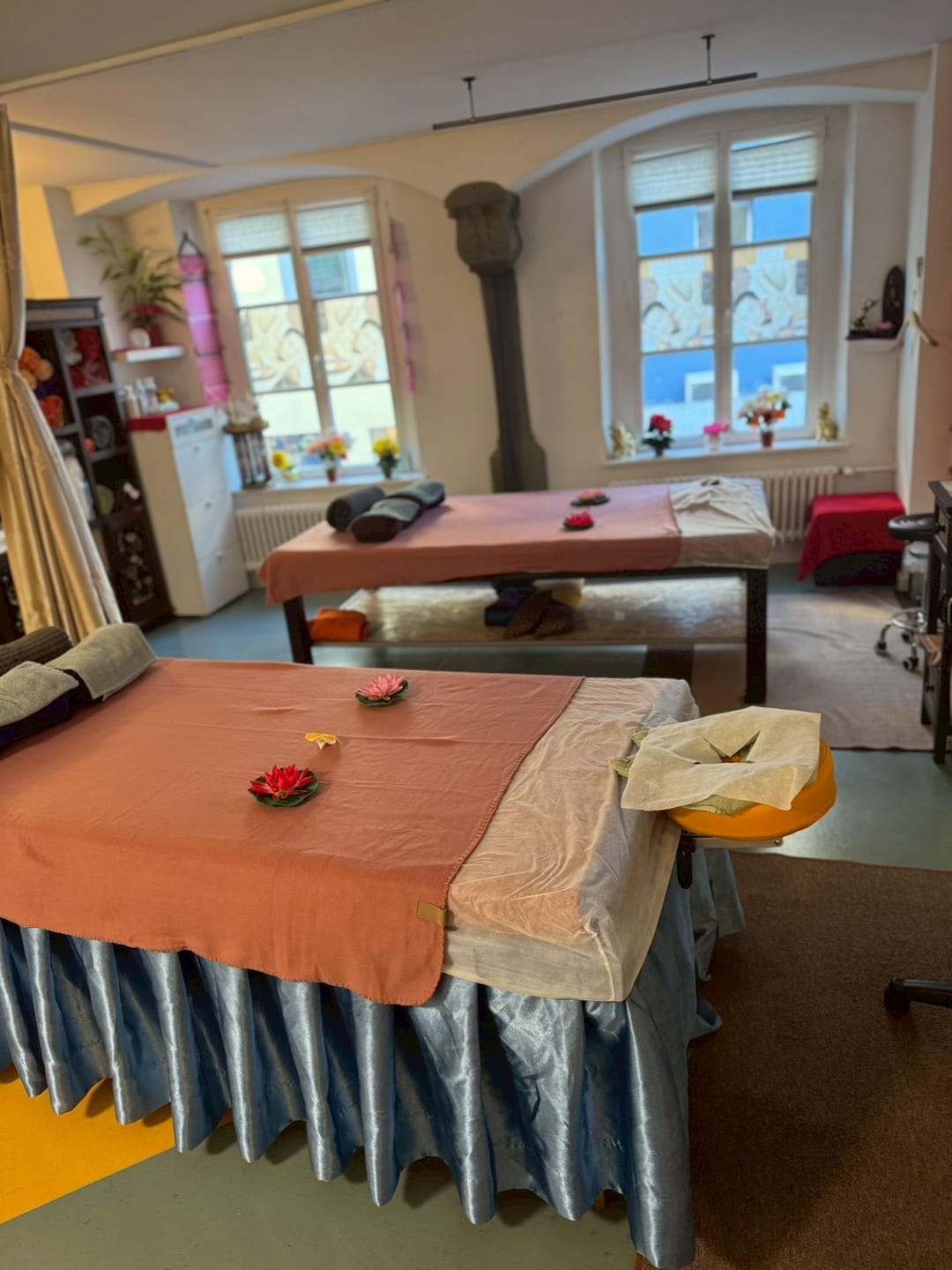 Customer photo review of Einwegauflagen Nasenschlitztücher mit X-Ausschnitt für die Therapieliege