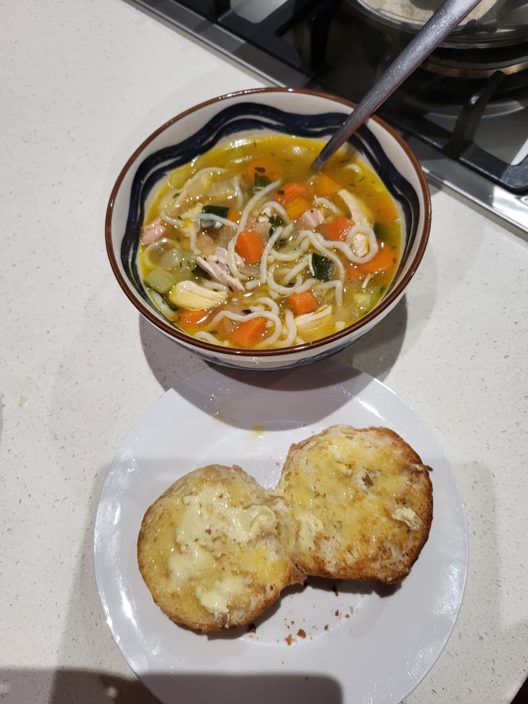 Customer photo review of Qetoe Low Carb Instant Noodle Pack - 2x Chicken and 2 x Beef Flavour Packs