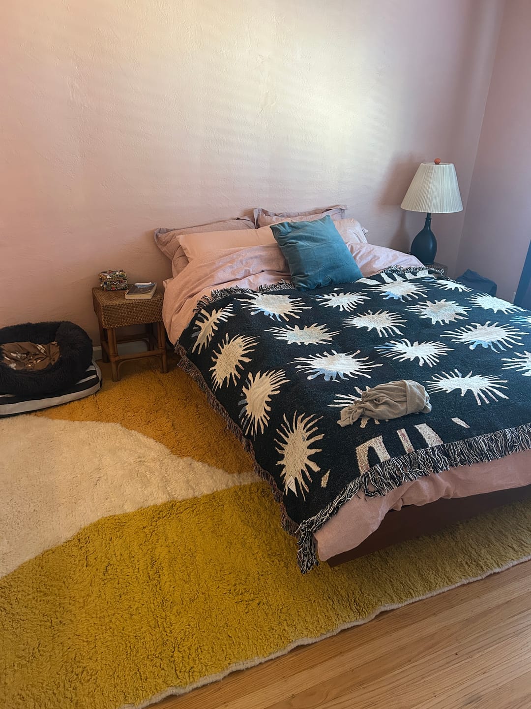 Customer photo review of Moroccan Modern Abstract Wool Rug 9.7 x 7.1 ft / 295 x 218 cm