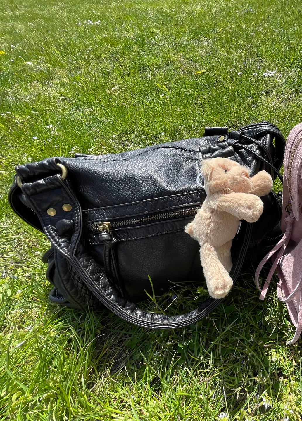 Customer photo review of CLAIRE' CITY BAG