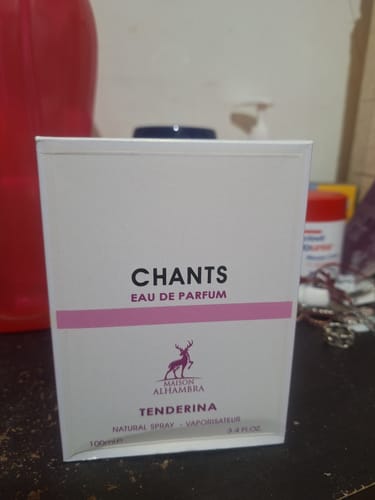 Reseña con foto de un cliente sobre Perfume Maison Alhambra Chants Tenderina 100ml EDP