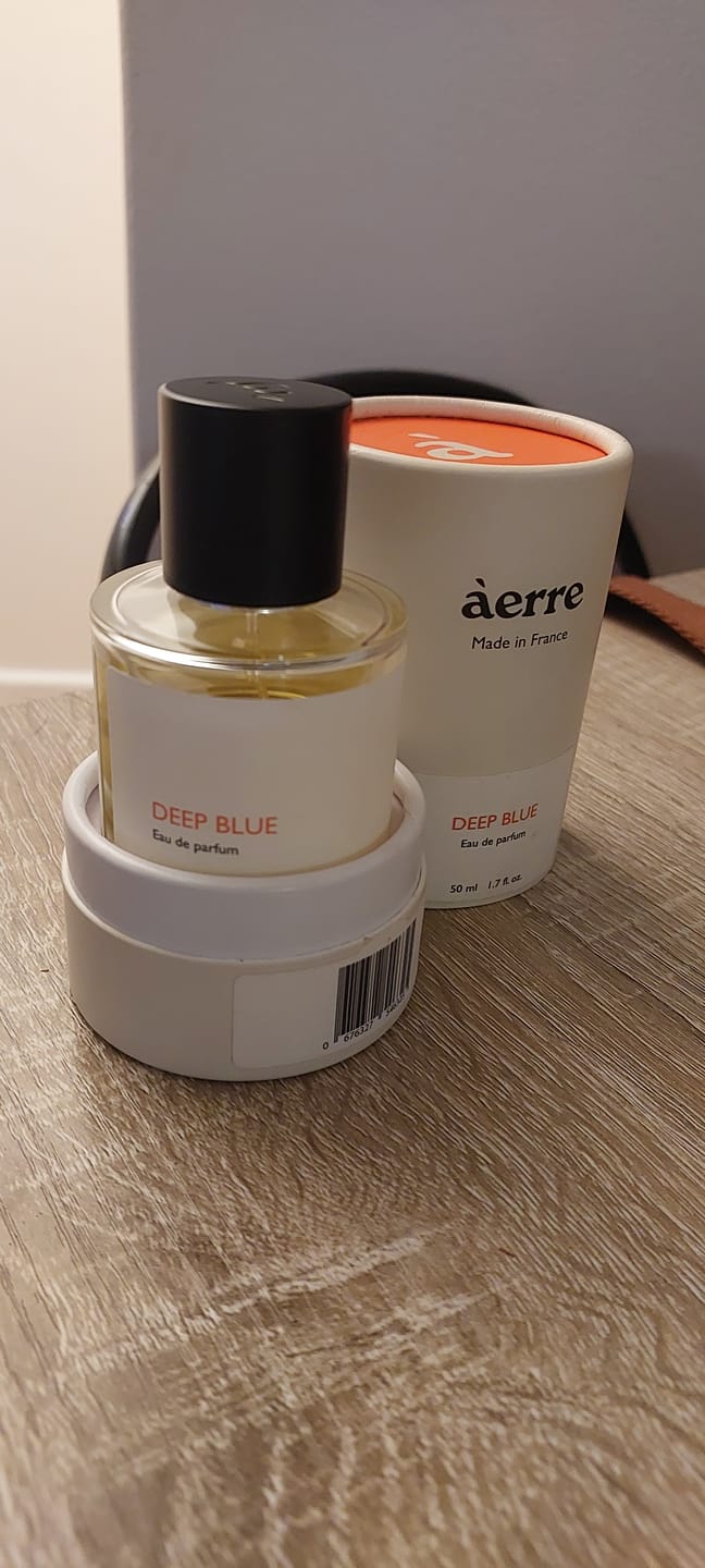 Customer photo review of Deep Blue