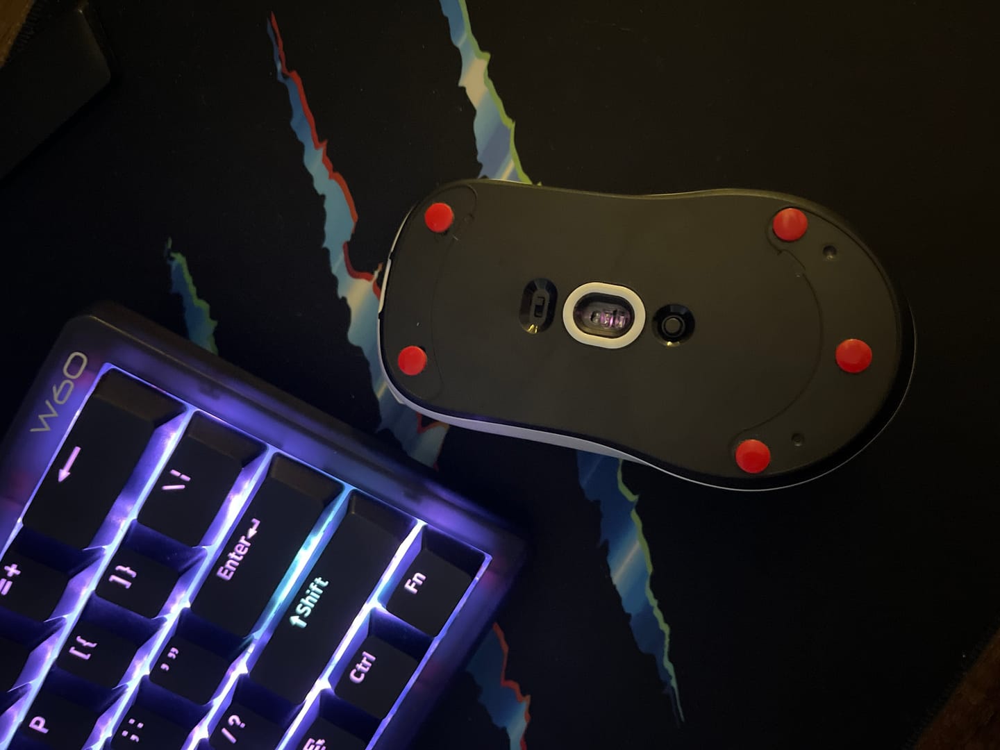 Customer photo review of X-Raypad Obsidian Mouse Skates