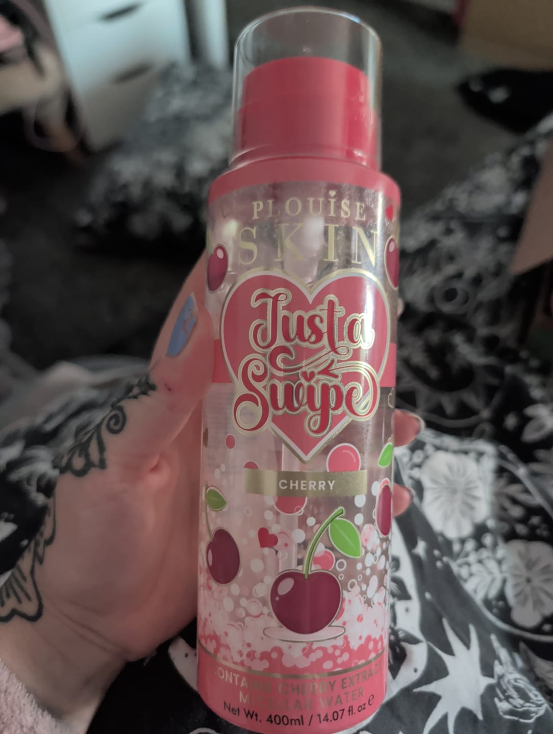 Customer photo review of The Skinfluencer Skincare Set