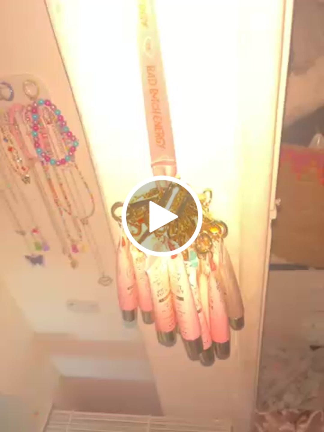 Vásárlói videóértékelés a P.Louise Protect Your Pout kulcstartós ajakápolóról