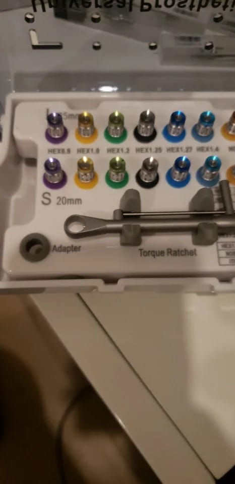 Customer photo review of All in 1 Implant Screw Drivers - Torque Boxes