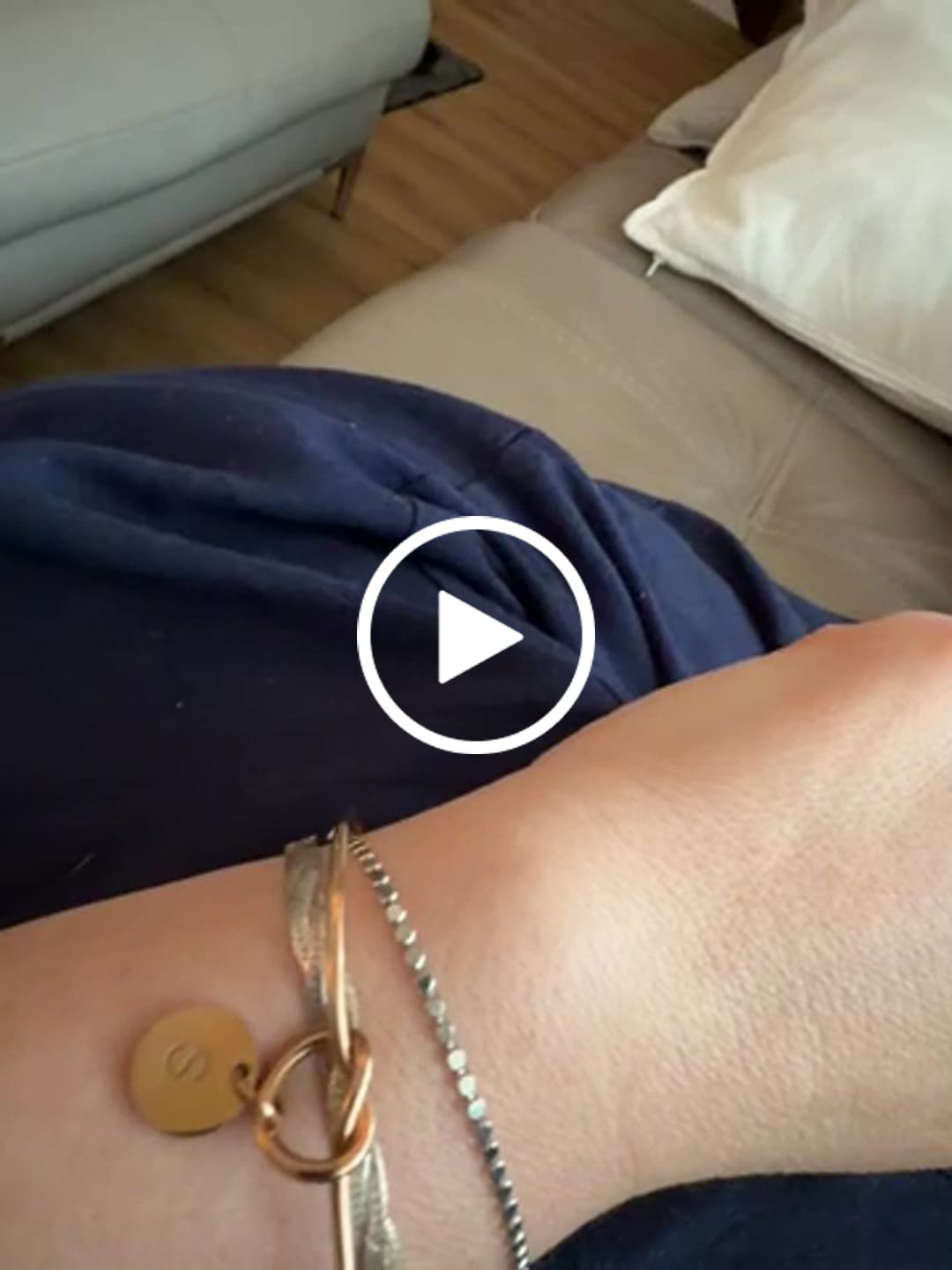 Customer video review of Rosa® Infinity Bangle Bracelet