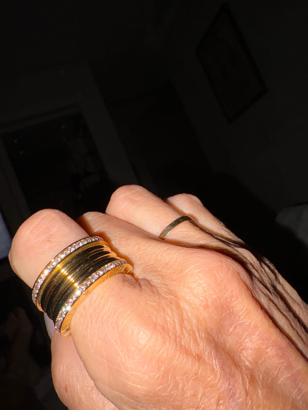 Customer photo review of Kit Pulseiras Glamour Zircônias Banhado em Ouro 18K