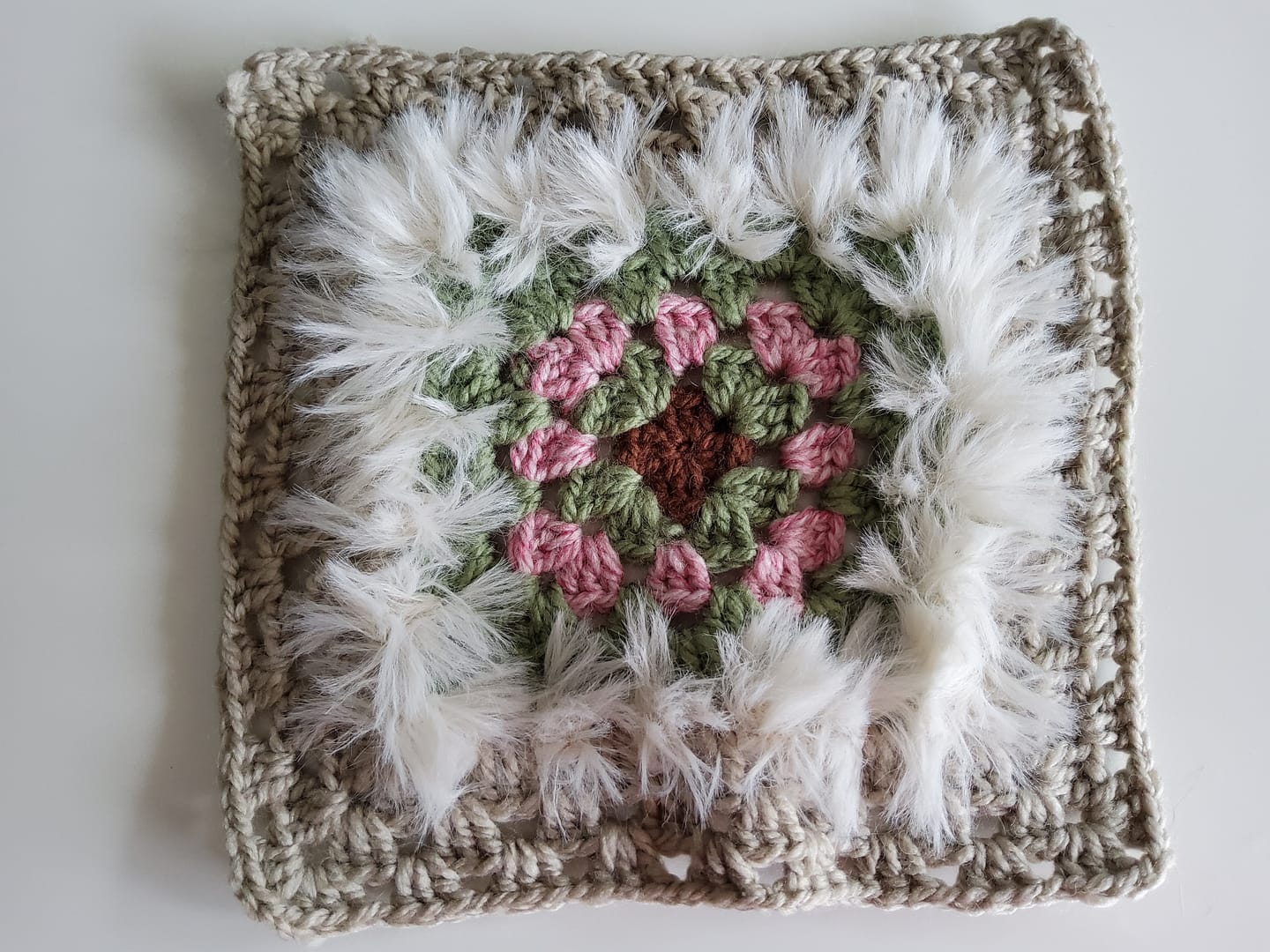 Customer photo review of YarnArt Piuma
