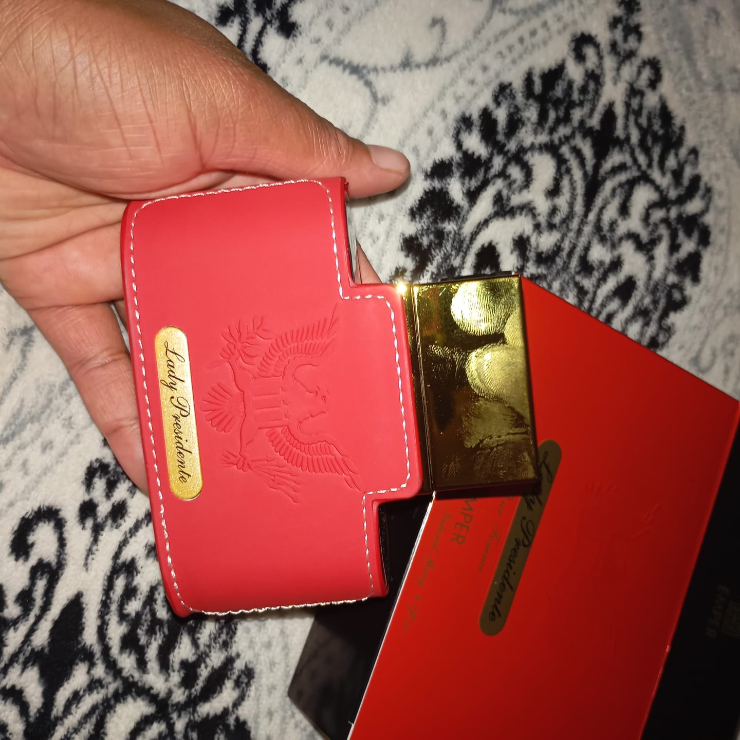 Customer photo review of Lady presidente Emper Perfumes 80ml