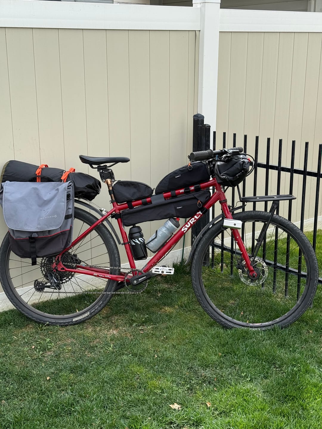 Customer photo review of Water-repellent Top Tube Bag for Bikepacking 1L
