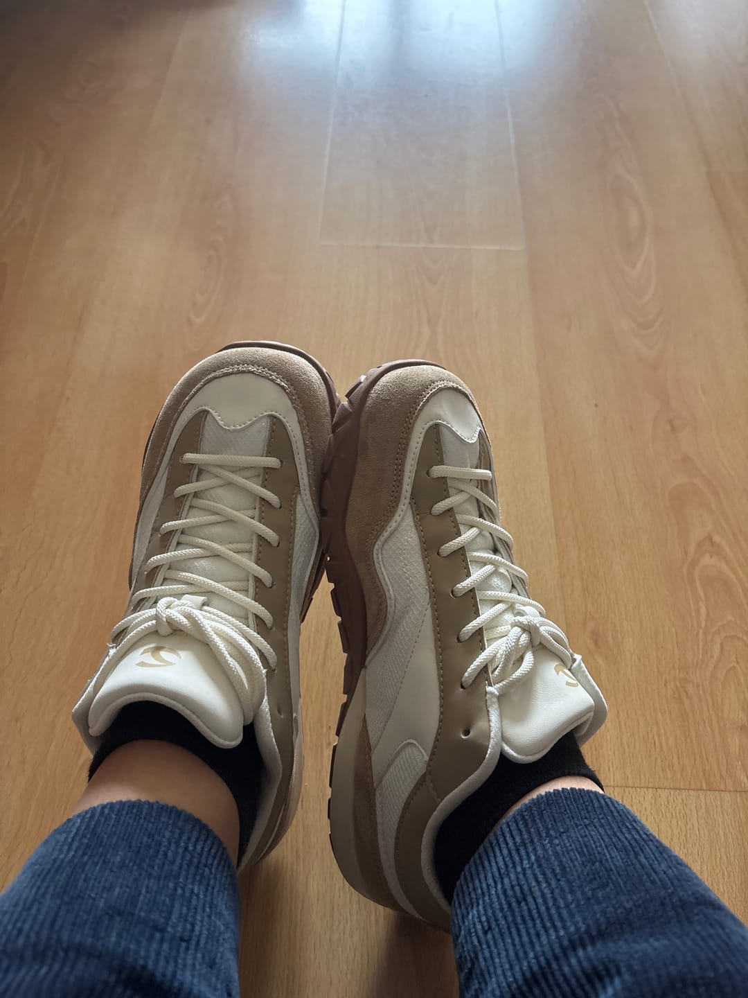 Customer photo review of Hollow -  Zapatos De Punta Ancha