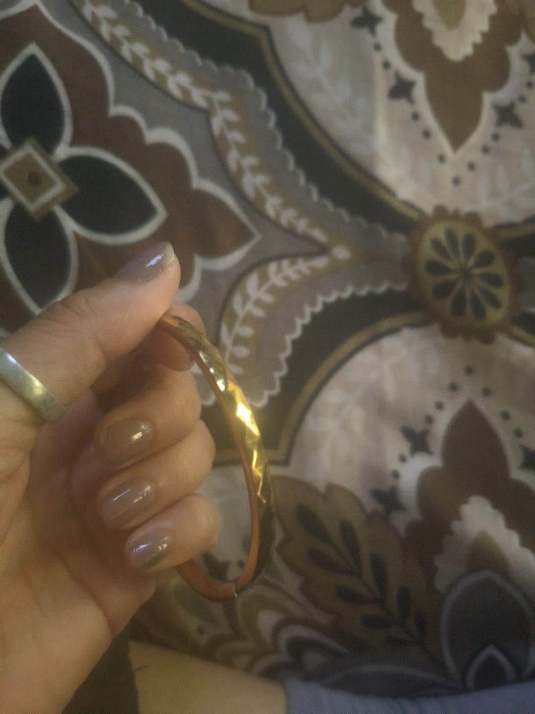 Customer photo review of Gilded Haze Bangle Bracelet