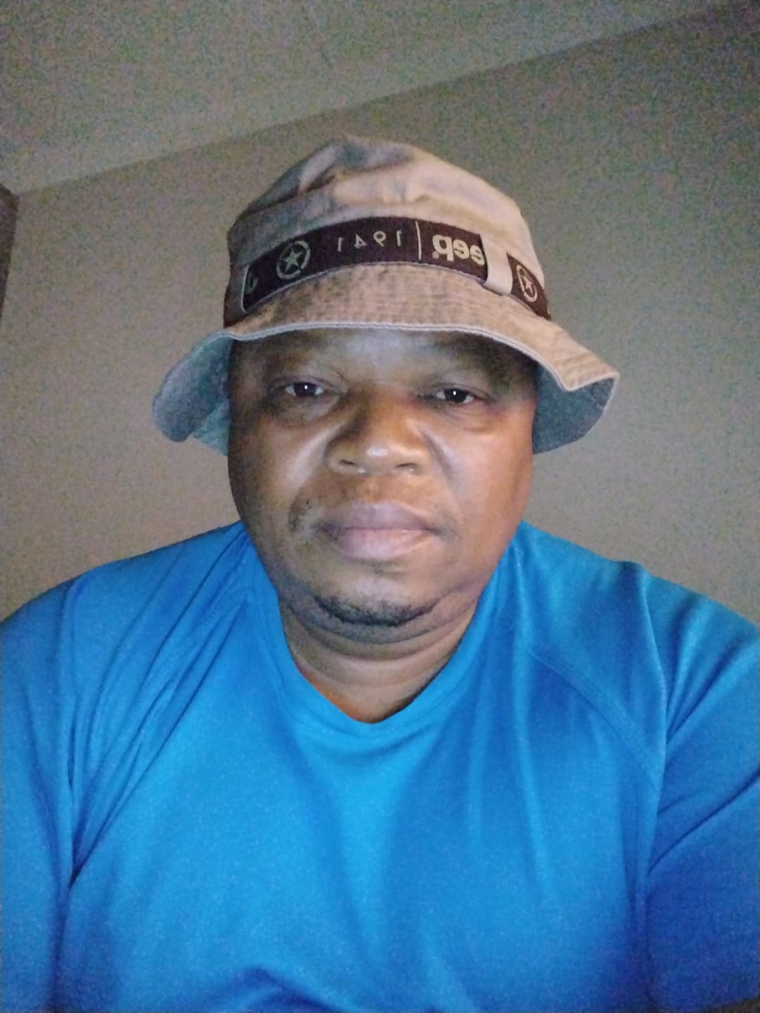 Customer photo review of Basic Bucket Hat