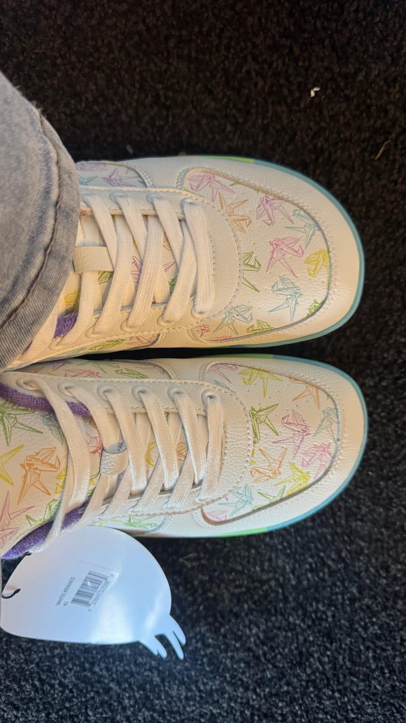Customer photo review of WHITE KRANES - ADULTS