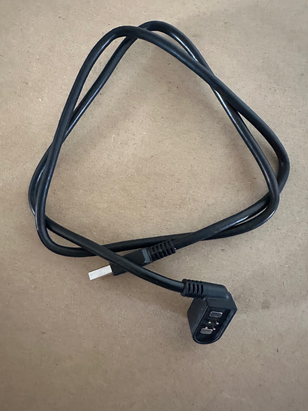 Customer photo review of Magnetic Charge Cable Equinox - Manticore - xterra