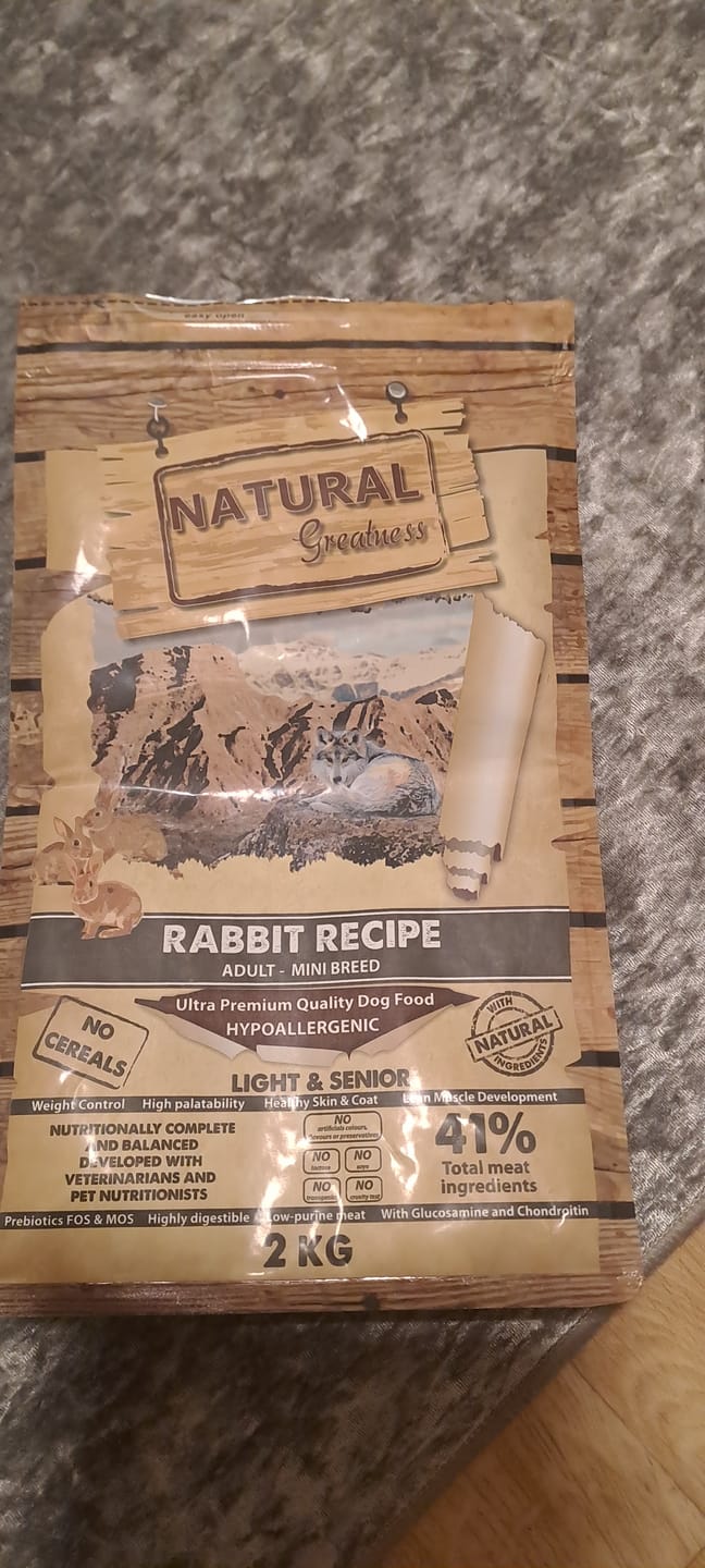 Customer photo review of NATURAL GREATNESS Hasen Rezeptur - Senior & Leicht Mini / Ultra Premium - Erwachsene - kleine Rassen